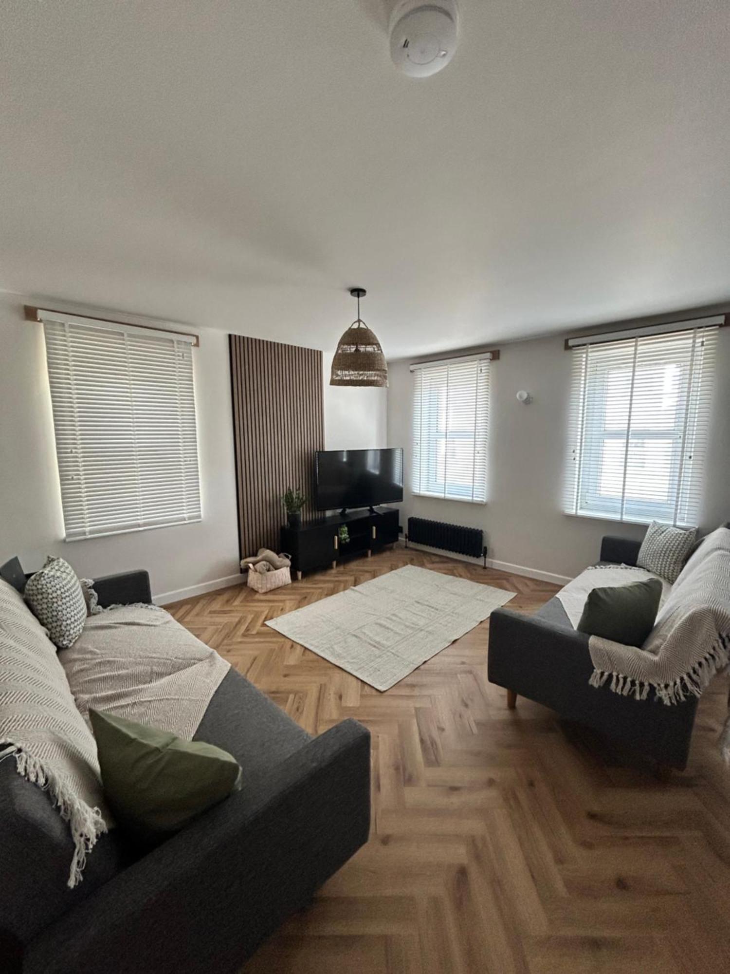 Harbour Apartment ซีตัน ภายนอก รูปภาพ